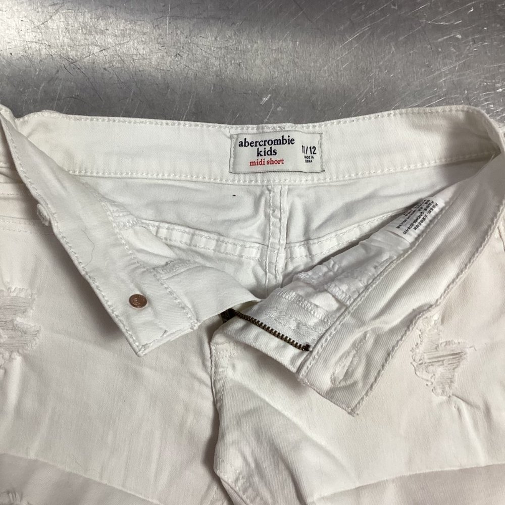 Girls shorts Abercrombie and Fitch size 11/12